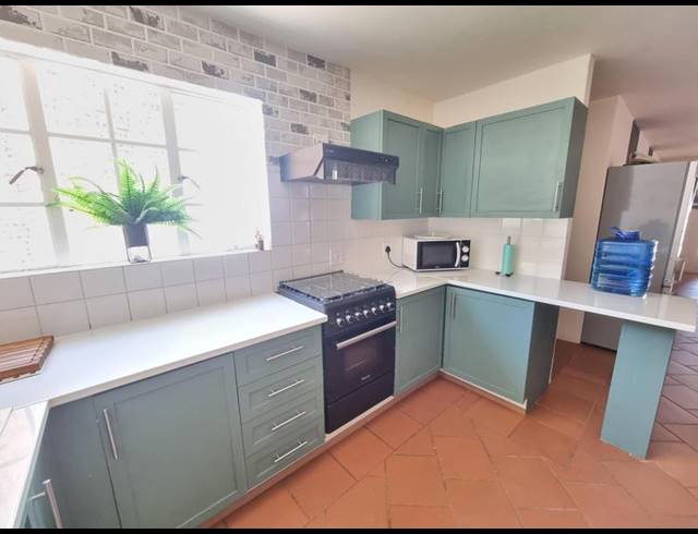 4 BEDROOM HOUSE FOR SALE IN MISTY BAY